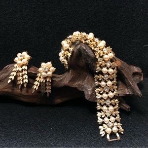 Sarah Coventry Royal Highness Demi Parure- Bracelet and Earrings- Vintage